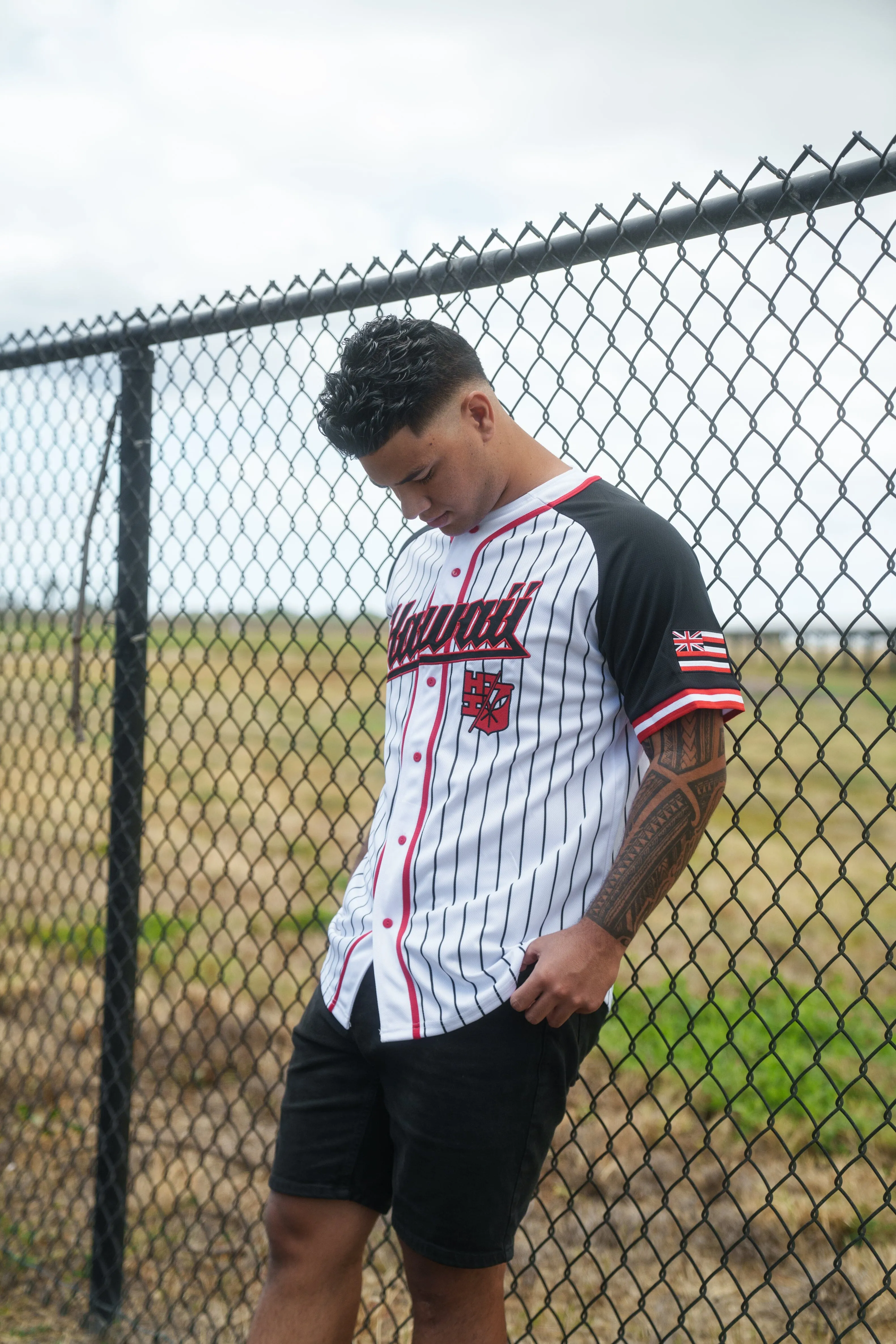 BLACK & RED PINSTRIPE BASEBALL JERSEY