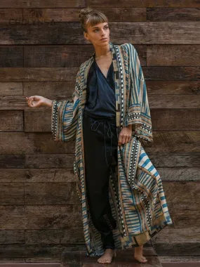 Bohemian Kimono Tunic - Vibrant Bohemian Patterns, Breathable Cotton-Rayon Blend, Versatile Style