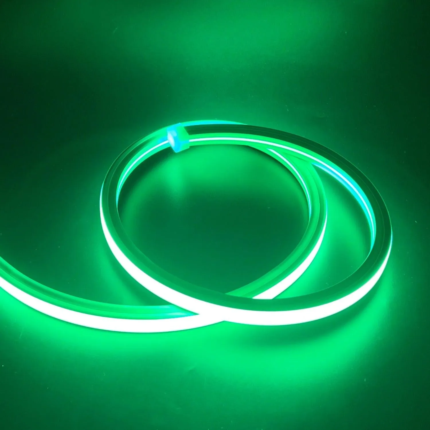 Green LED Neon Flex 220V 240V Flat Shape Top Bending 20cm Cutting IP65 with UK Plug