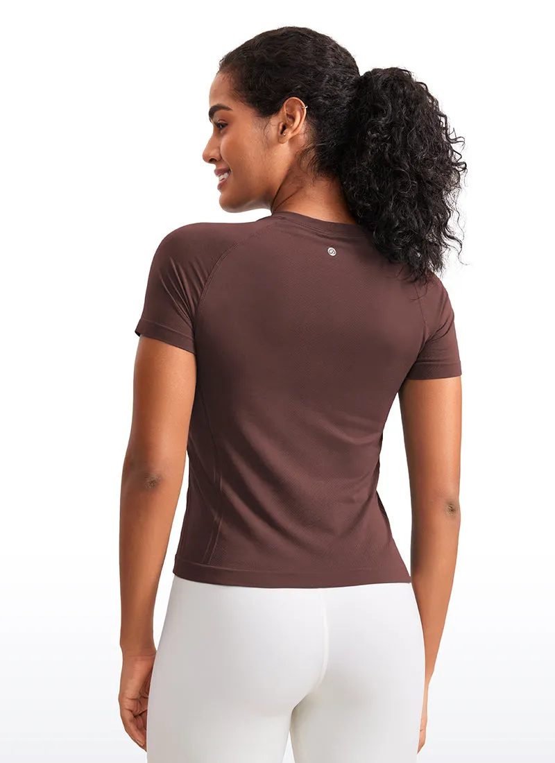 Seamless Crewneck Short Sleeve Shirts Waist Length