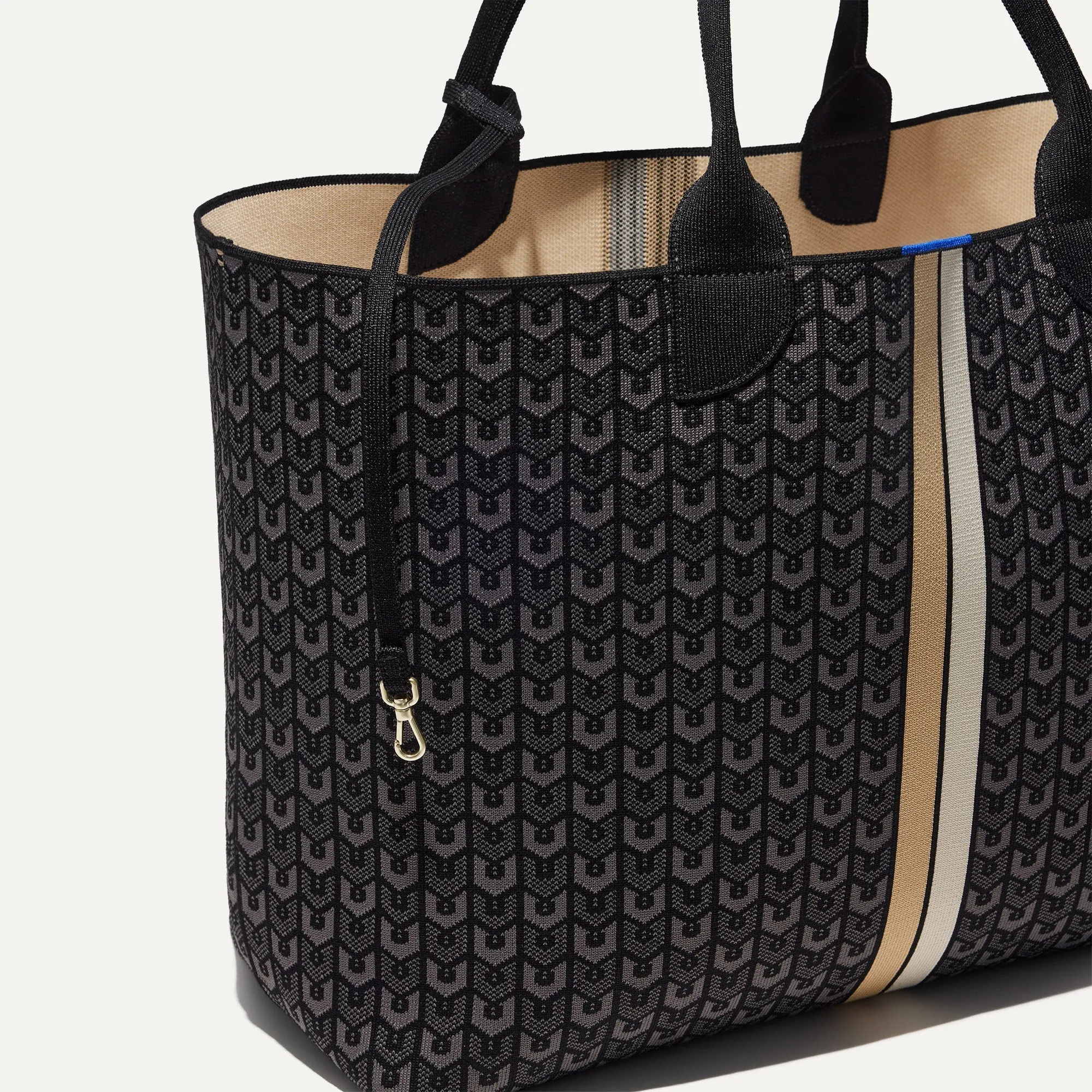 The Lightweight Mega Tote - Signature Black